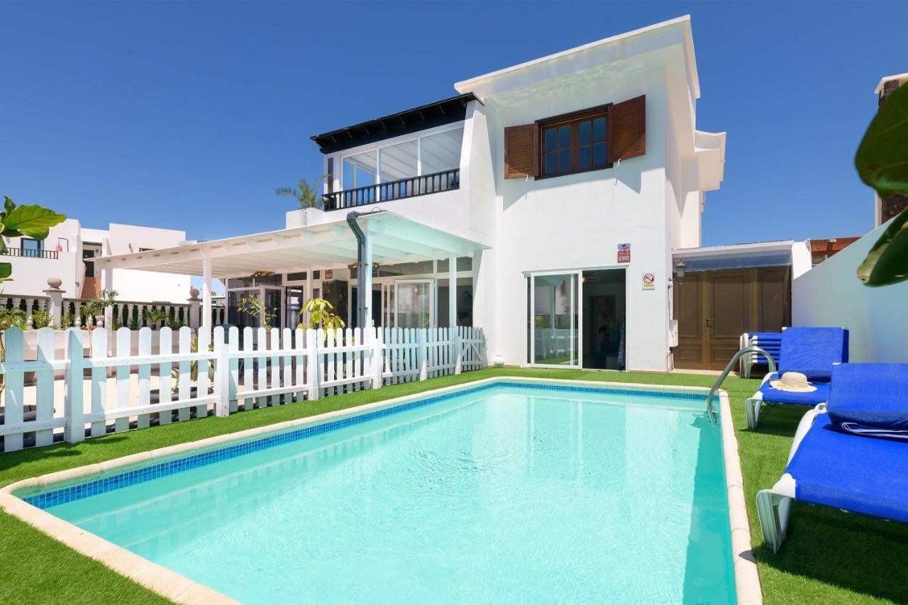 Villa Siroi, Puerto Del Carmen, Heated Pool, 10Mn From The Sea Puerto del Carmen  Buitenkant foto